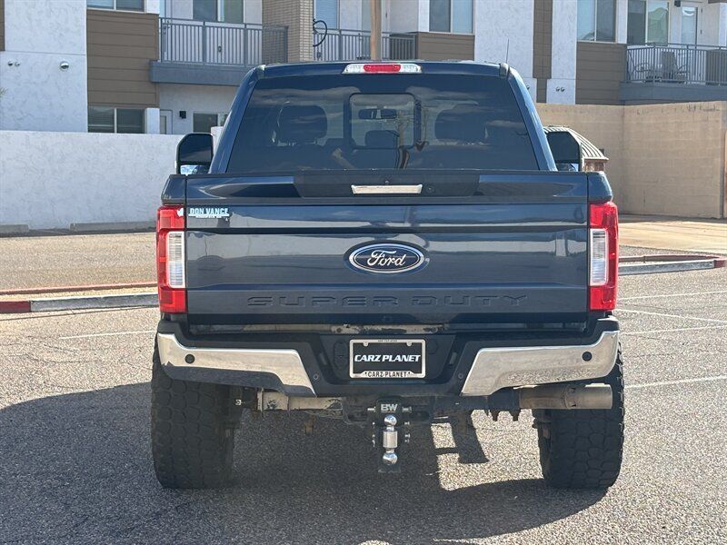 Used 2017 Ford F350 Lariat w/ Lariat Value Package AWD/4WD image 5