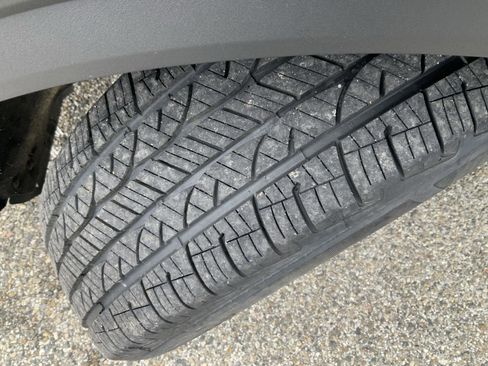 Used 2022 Ford Escape SE w/ Convenience Package image 24