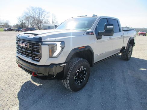New 2026 GMC Sierra 2500 AT4X AWD/4WD image 9