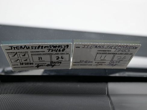 Used 2021 Toyota 4Runner SR5 Premium w/ Moonroof Package image 3