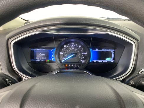 Used 2018 Ford Fusion S FWD image 20