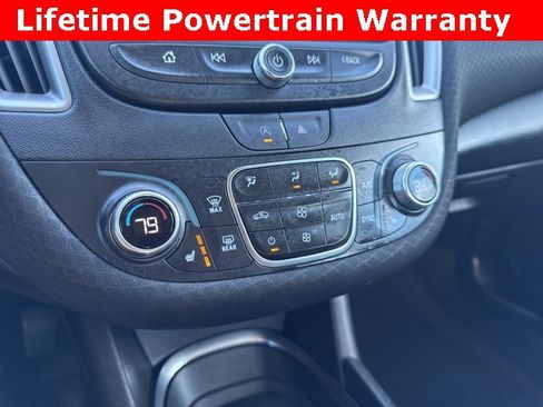 Used 2024 Chevrolet Malibu LT image 5