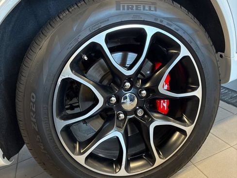 Used 2026 Dodge Durango SRT Hellcat w/ 3rd Row Seating Group AWD/4WD image 9