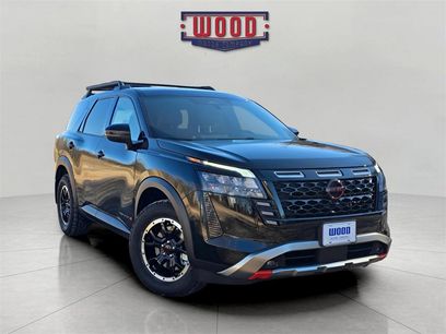 New 2026 Nissan Pathfinder SV