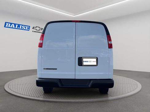 New 2025 Chevrolet Express 3500 w/ Driver Convenience Package image 6