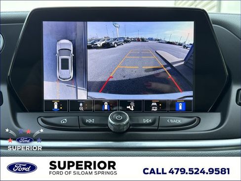 Used 2022 Chevrolet Blazer LT w/ Sound & Technology Package AWD/4WD image 8