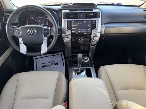 Used 2020 Toyota 4Runner SR5 Premium image 9