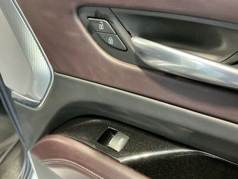 Used 2021 Cadillac Escalade ESV Sport Platinum RWD image 40