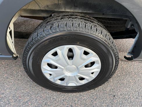 Used 2018 Ford Transit 250 148 High Roof image 28