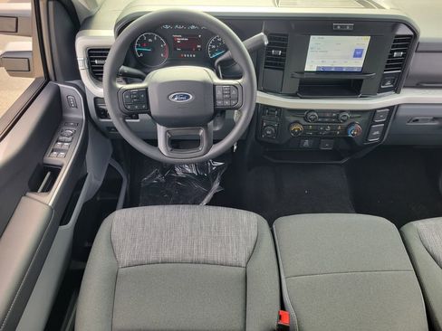 New 2026 Ford F250 XLT w/ FX4 Off-Road Package image 9