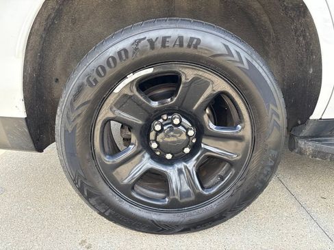 Used 2021 Chevrolet Tahoe 4WD image 51