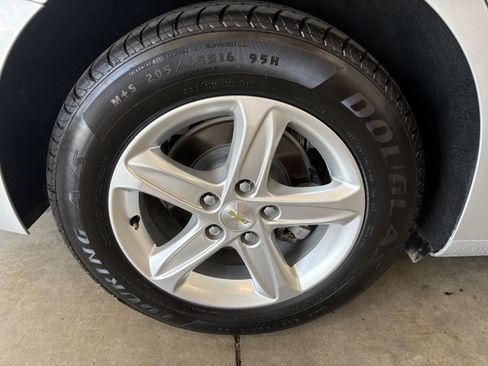 Used 2020 Chevrolet Malibu LS FWD image 27
