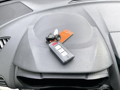 Used 2024 Mitsubishi Eclipse Cross LE AWD/4WD image 12