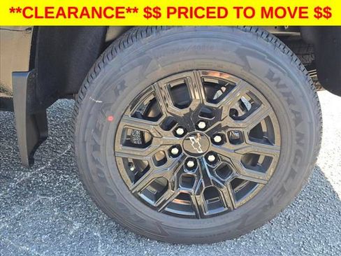 New 2026 Chevrolet Colorado W/T w/ WT Custom Package RWD image 31