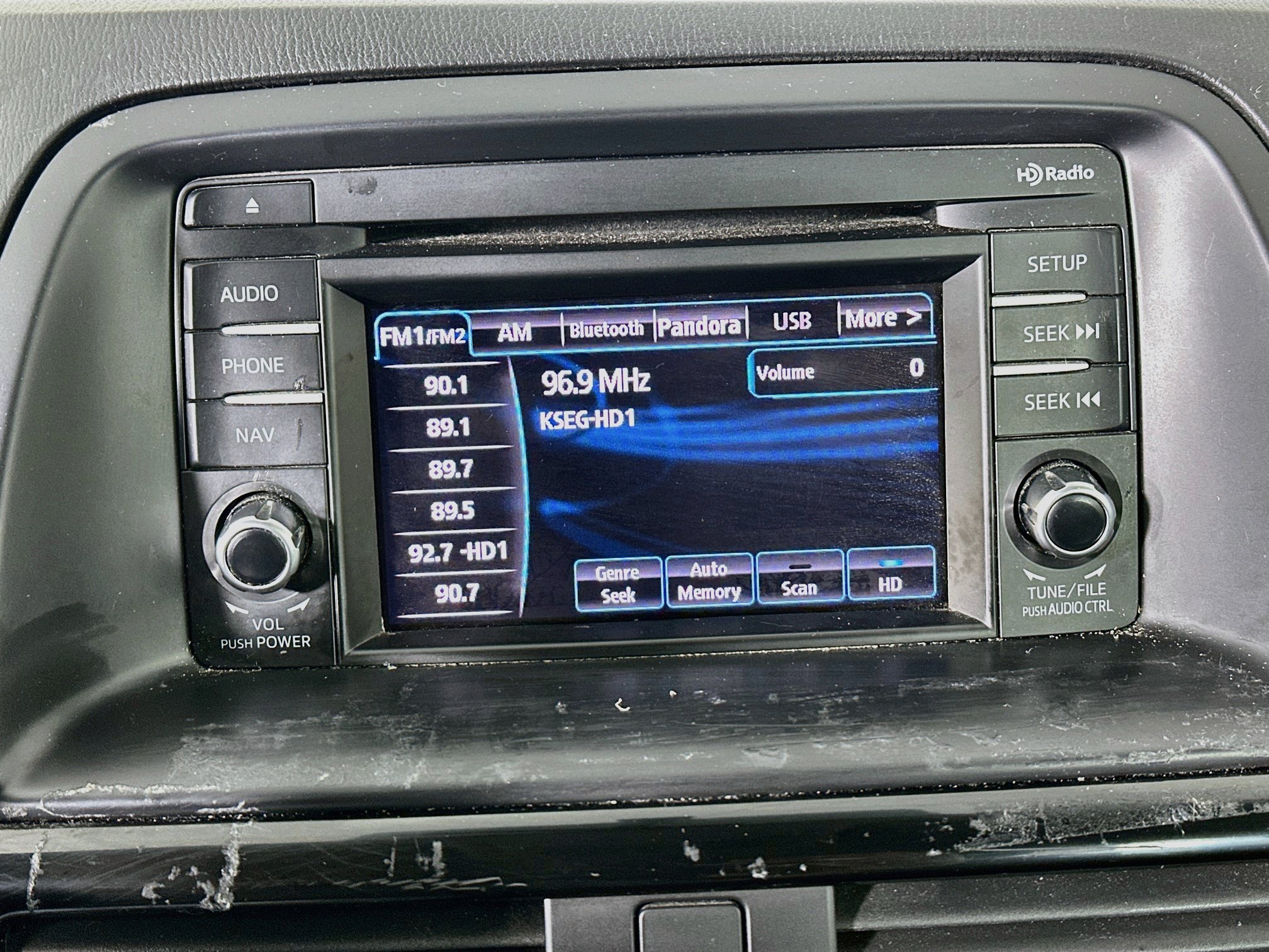 Used 2015 MAZDA CX-5 Touring w/ Bose/Moonroof Package FWD image 19
