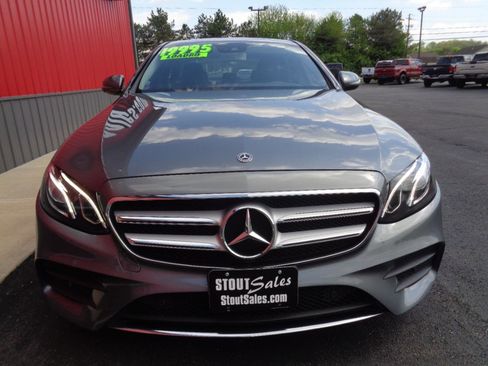Used 2018 Mercedes-Benz E 400 4MATIC Sedan image 14