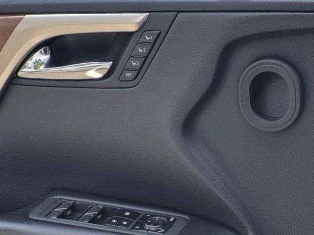 Used 2021 Lexus RX 350L FWD w/ Premium Package image 2