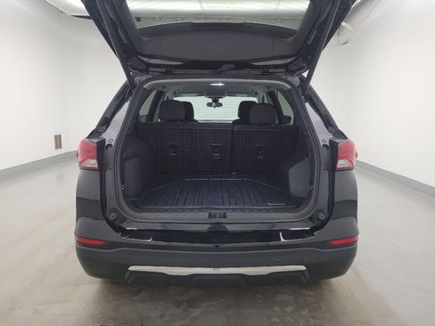 Used 2024 Chevrolet Equinox LT w/ LPO, Floor Liner Package FWD image 29