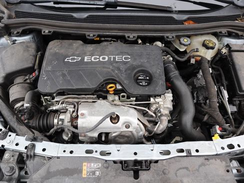 Used 2018 Chevrolet Cruze LT w/ Leather Package image 34