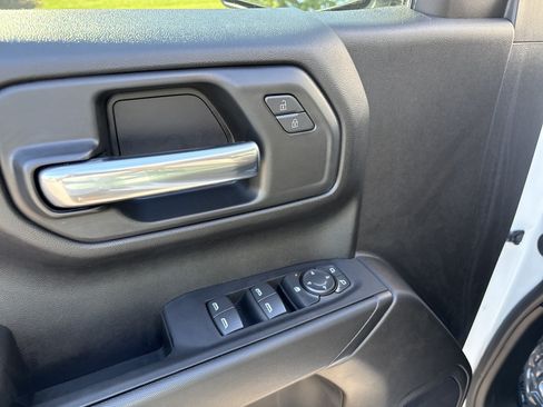 Used 2026 Chevrolet Silverado 1500 Custom AWD/4WD image 11