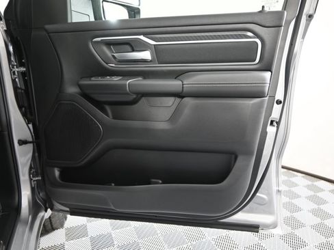 Used 2025 RAM 1500 Big Horn AWD/4WD image 13