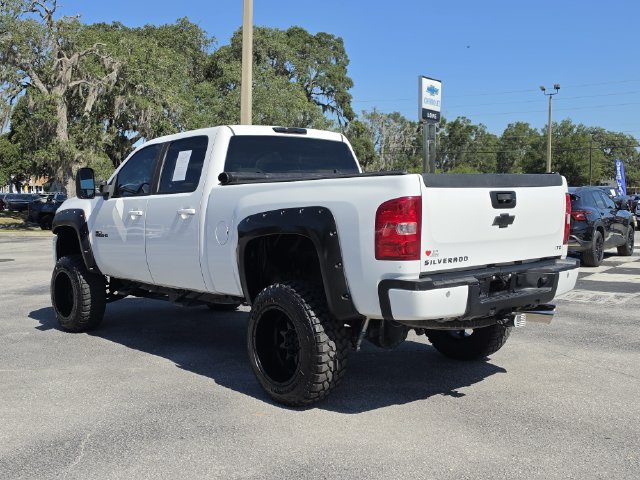 Used 2008 Chevrolet Silverado 2500 LTZ w/ Safety Package AWD/4WD image 6