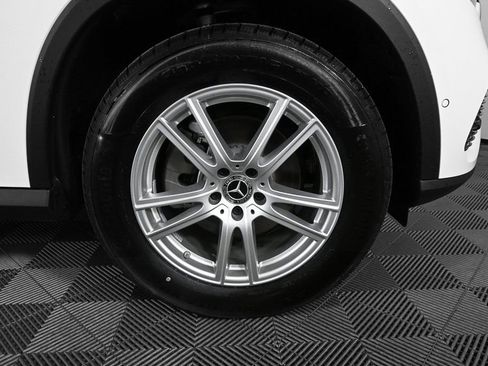 New 2025 Mercedes-Benz GLC 300 4MATIC image 31