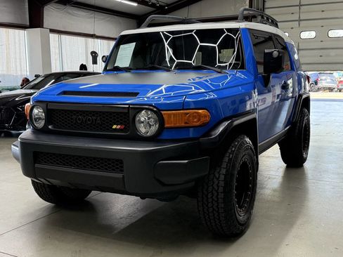 Used 2007 Toyota FJ Cruiser 4WD image 5