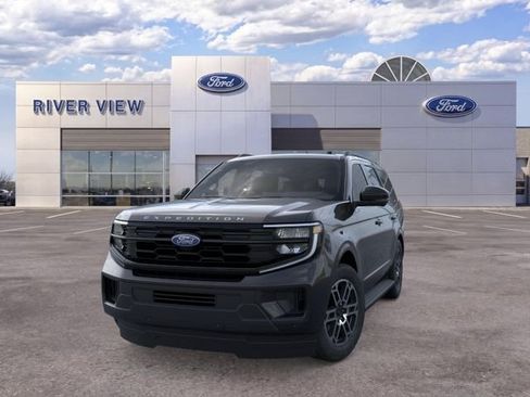 New 2026 Ford Expedition Active AWD/4WD image 2
