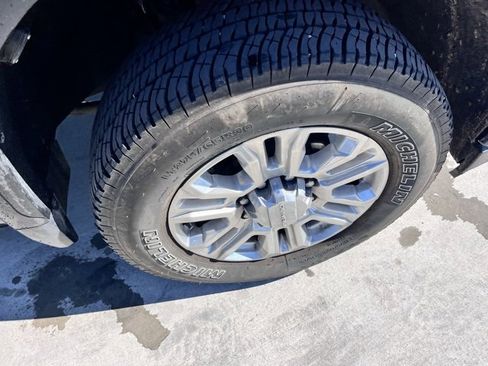 Used 2023 GMC Sierra 2500 Denali w/ Denali Ultimate Package image 15