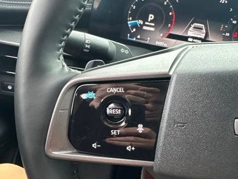 Certified 2025 Nissan Murano SV AWD/4WD image 32