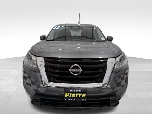 Used 2022 Nissan Pathfinder SV image 7