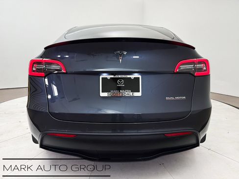 Used 2022 Tesla Model Y Performance AWD/4WD image 13