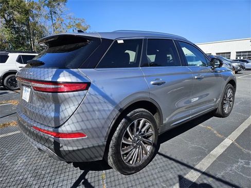 Used 2024 Lincoln Corsair Reserve w/ Equipment Group 201A image 8