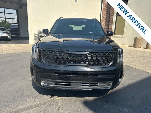 Used 2025 Kia Telluride SX Prestige X-Line AWD/4WD image 2