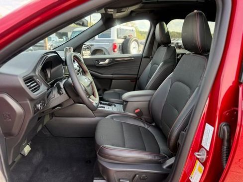 Used 2026 Ford Escape ST-Line Select w/ Equipment Group 401A AWD/4WD image 12