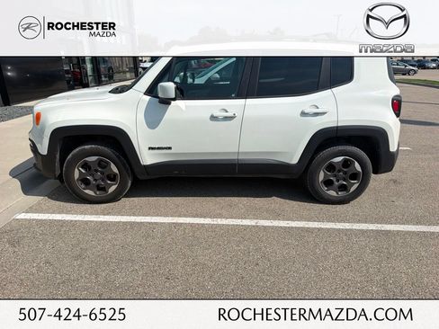 Used 2015 Jeep Renegade Latitude w/ Cold Weather Group II AWD/4WD image 1