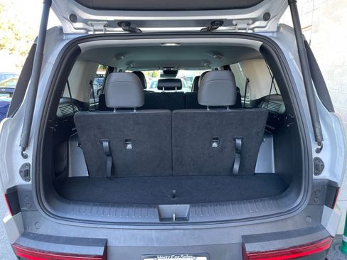 Used 2025 Hyundai Santa Fe SEL image 34