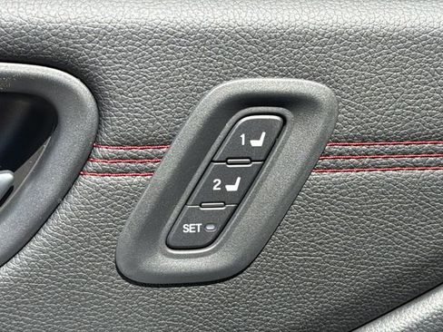 New 2026 Honda Pilot Black Edition image 10