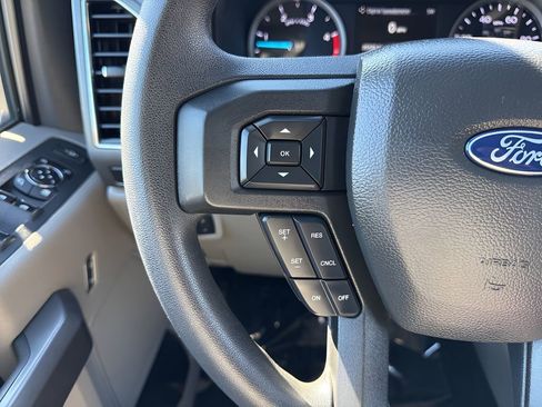 Used 2022 Ford F250 XLT w/ XLT Premium Package image 14
