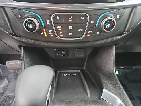 Certified 2023 Chevrolet Traverse Premier w/ LPO, Floor Liner Package image 18