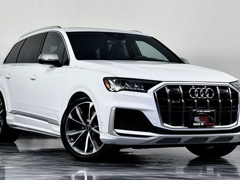 Used 2021 Audi SQ7 Premium Plus w/ Executive Package AWD/4WD image 2