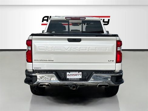 Used 2019 Chevrolet Silverado 1500 LTZ w/ LTZ Plus Package image 6