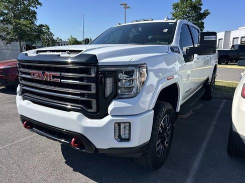Used 2022 GMC Sierra 2500 AT4 AWD/4WD image 1