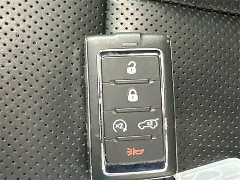 Used 2022 Jeep Grand Cherokee Summit image 18