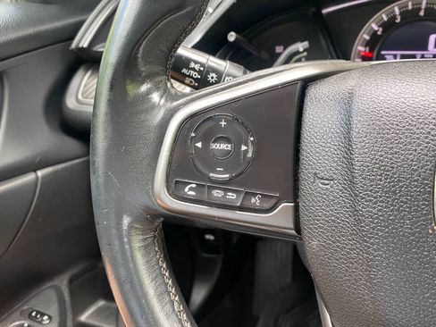 Used 2017 Honda Civic Sport image 22