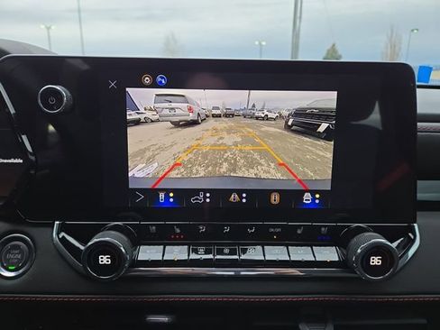 Used 2026 Chevrolet Colorado Z71 w/ Technology Package image 25