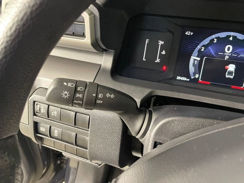 Used 2024 Toyota Tacoma SR5 image 12