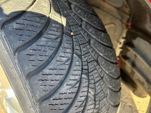 Used 2009 Buick Lucerne CXL w/ Driver Confidence Package image 11