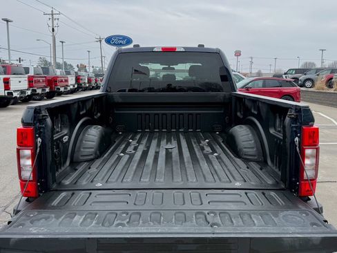 Used 2021 Ford F250 XLT w/ XLT Premium Package image 15